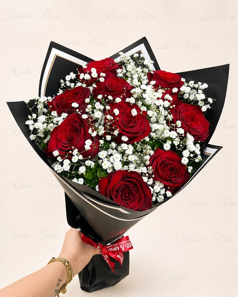 Classic Red Rose & Baby's Breath Bouquet